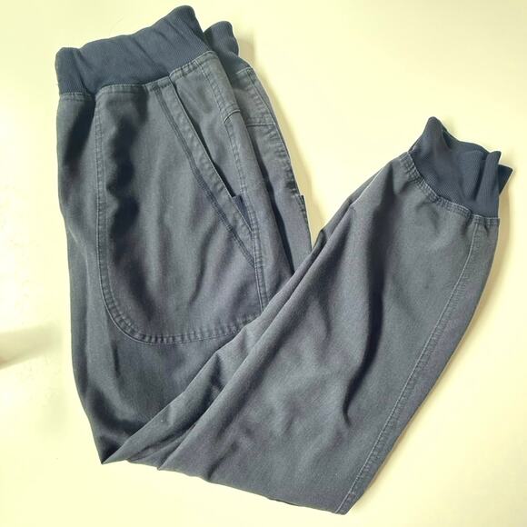 Med Couture Scrub SET V-Neck Top 4 Pockets MC7459 & Jogger Pant 5 Pocket MC7459 - Picture 7 of 8